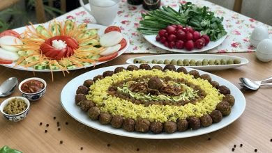 طرز تهیه عدس پلو مجلسی با گوشت و کشمش