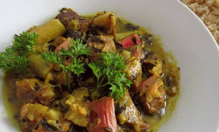 خورشت ریواس با گوشت