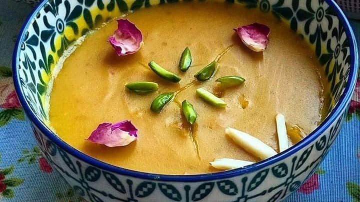 تزیین کاچی اصفهانی برای سرو کردن