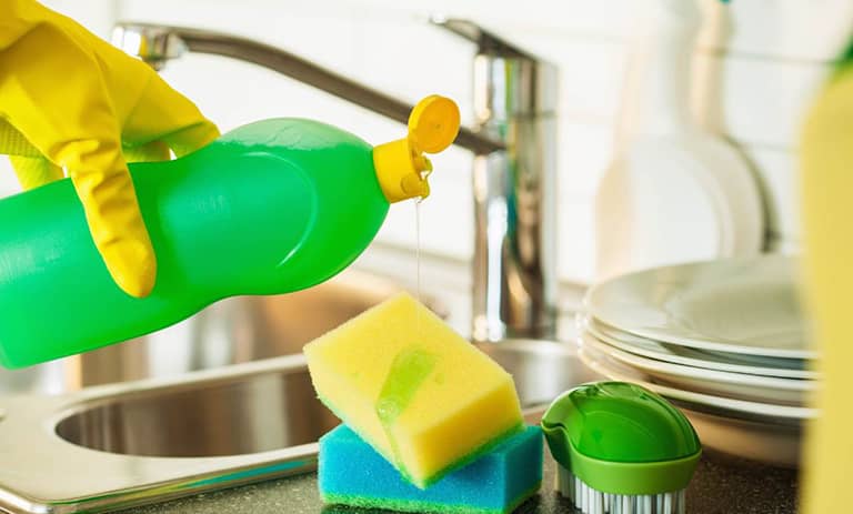 7 کاربرد هوشمندانه مایع ظرفشویی