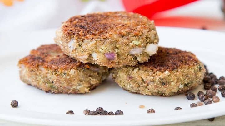 مراحل تهیه کتلت عربی