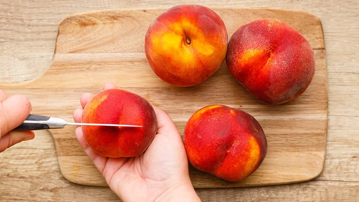 روش پوست کندن هلو با آب جوش روش پوست کندن هلو با آب جوش