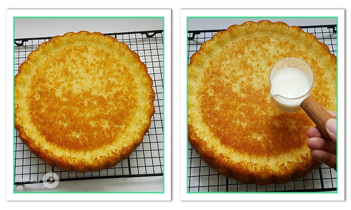 یک چهارم شیر را روی کیک تارت کاراملی بریزید