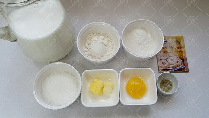 کرم وانیلی باقلوا کرم وانیلی باقلوا