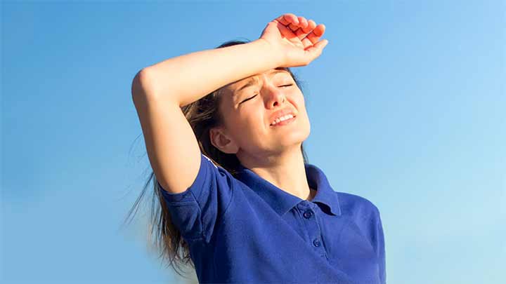 تسکین علائم گرمازدگی با خمیر چوب صندل