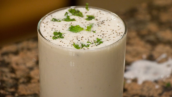 دوغ خانگی با ماست دوغ خانگی با ماست