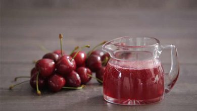 طرز تهیه شربت آلبالو خانگی؛ خوشرنگ و خوشمزه