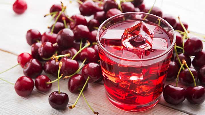 با روش تهیه شربت آلبالو آشنا شوید! با روش تهیه شربت آلبالو آشنا شوید!