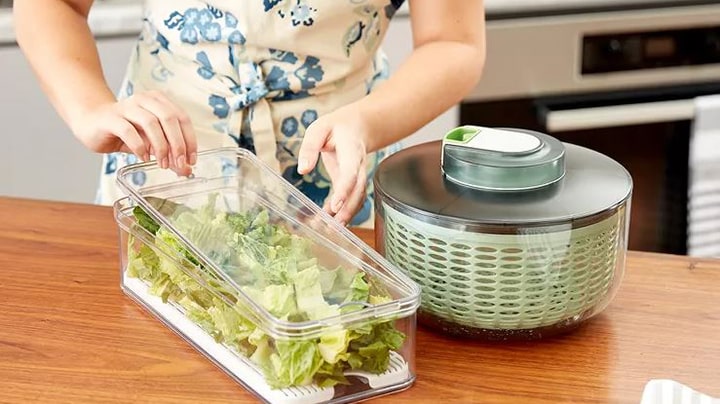 بسته بندی کردن کاهو برای تازه ماندن بسته بندی کردن کاهو برای تازه ماندن