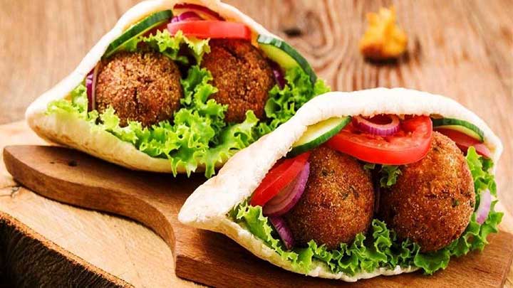 فلافل با گوشت چرخ کرده فلافل با گوشت چرخ کرده