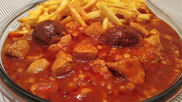 خورشت قیمه با مرغ خورشت قیمه با مرغ