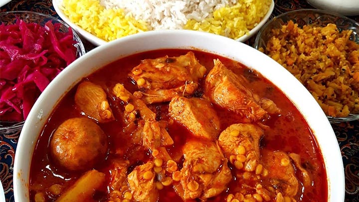 طرز تهیه خورشت قیمه خوشمزه با مرغ طرز تهیه خورشت قیمه خوشمزه با مرغ