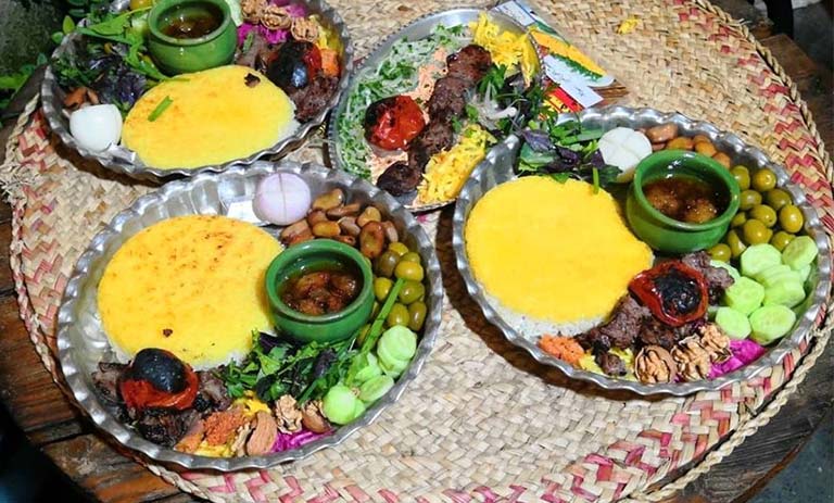 پلو کبابی یا پلا کباب