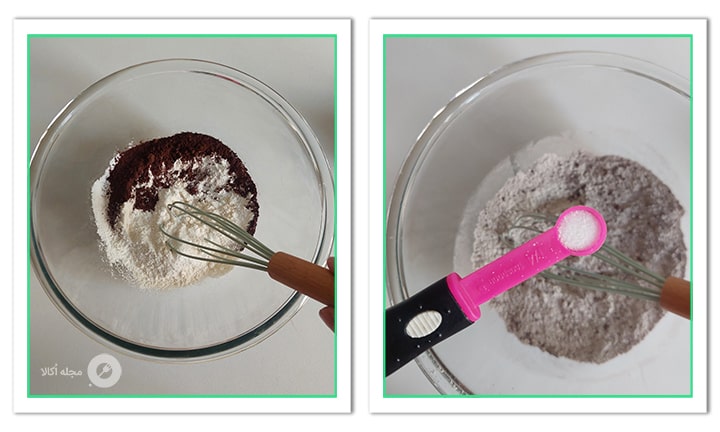 نمک را به آرد و نشاسته ذرت اضافه کنید برای کرپ رول خامه ای