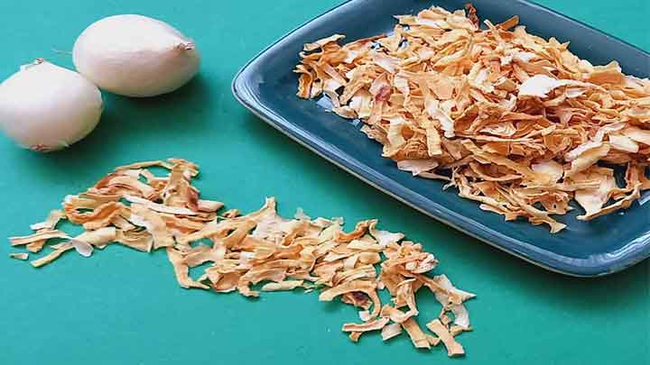 نحوهی پودر کردن پیاز خشک شده نحوهی پودر کردن پیاز خشک شده