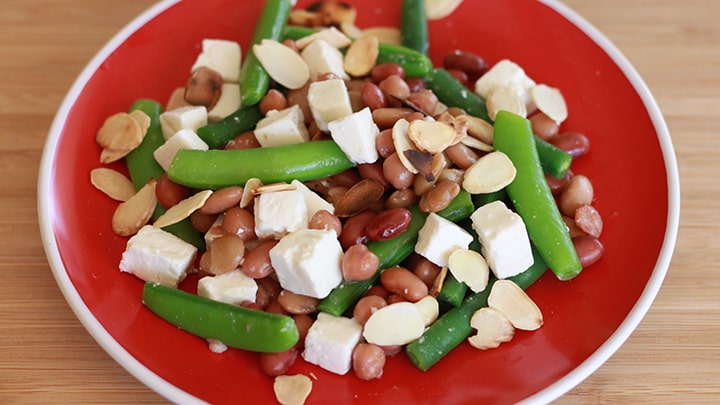 صرف پنیر با لوبیا و حبوبات مضر است یا نه؟