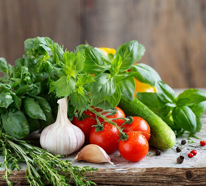 گیاهان و سبزیجات تازه