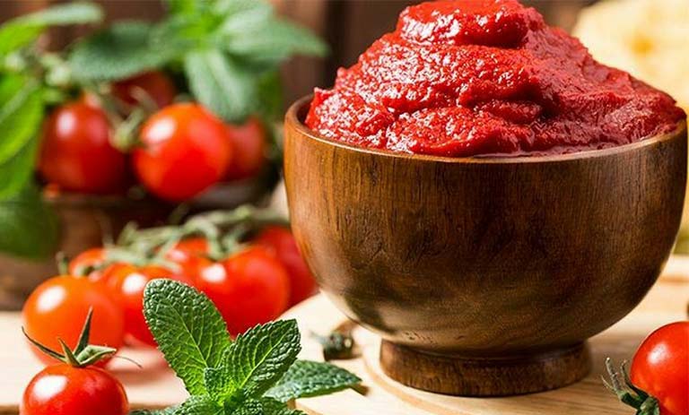 8 ترفند برای جلوگیری از کپک زدن رب گوجه فرنگی