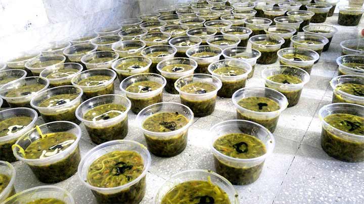 مراحل تهیه آش رشته نذری