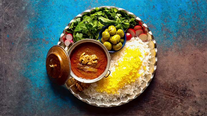 طرز تهیه خورشت شش انداز گیلانی طرز تهیه خورشت شش انداز گیلانی