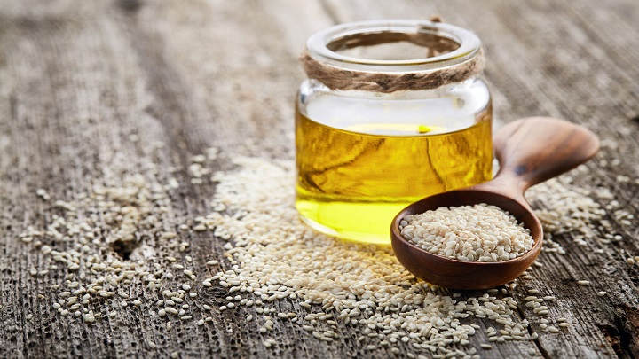 نکات مهم در مورد استفاده از روغن کنجد نکات مهم در مورد استفاده از روغن کنجد