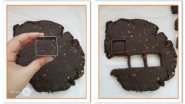 خمیر شیرینی پرسی را قالب بزنید خمیر شیرینی پرسی را قالب بزنید