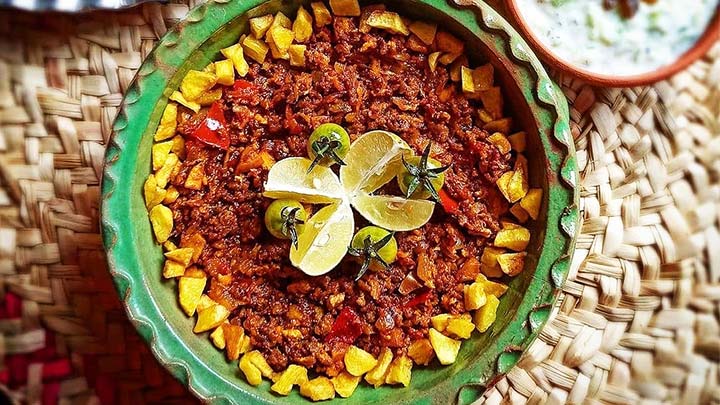 طرز تهیه واویشکا با گوشت چرخکرده طرز تهیه واویشکا با گوشت چرخکرده