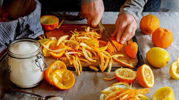 نحوه‌ی گرفتن تلخی پوست پرتقال