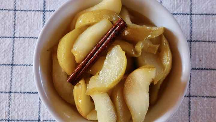 طرز تهیه کمپوت گلابی خوشمزه و سالم به روش کارخانهای طرز تهیه کمپوت گلابی خوشمزه و سالم به روش کارخانهای