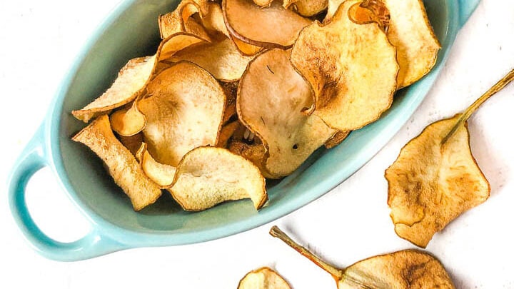 طرز تهیه چیپس گلابی در آفتاب طرز تهیه چیپس گلابی در آفتاب