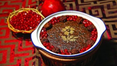 طرز تهیه آش انار تهرانی با گوشت چرخ کرده؛ مناسب پاییز و یلدا