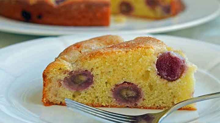 کیک انگور ایتالیایی با پوست پرتقال