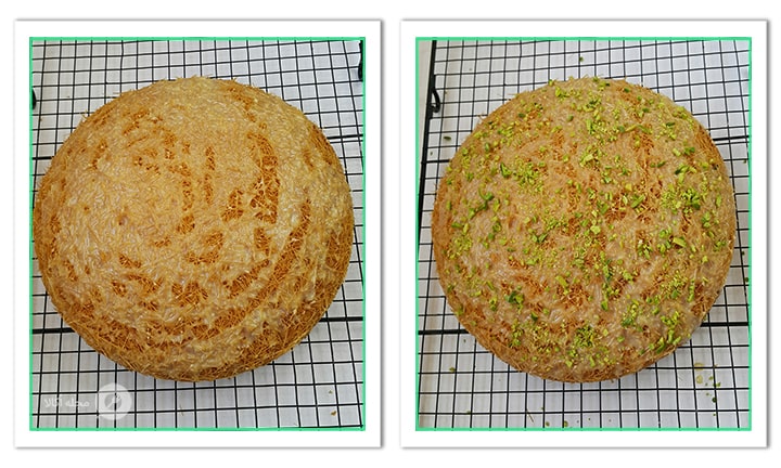 پودر پسته را برای تزیین بر روی کیک شعریه بریزید