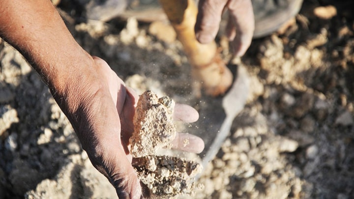 خاک سفید مخصوص دوشاب چیست؟ خاک سفید مخصوص دوشاب چیست؟