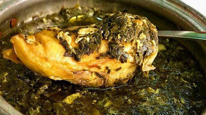 سیر قلیه گیلانی با مرغ