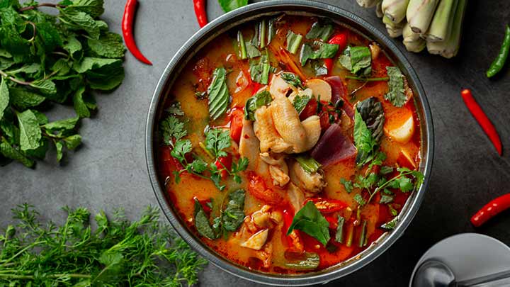 روش های رفع ادویه زیاد در غذا