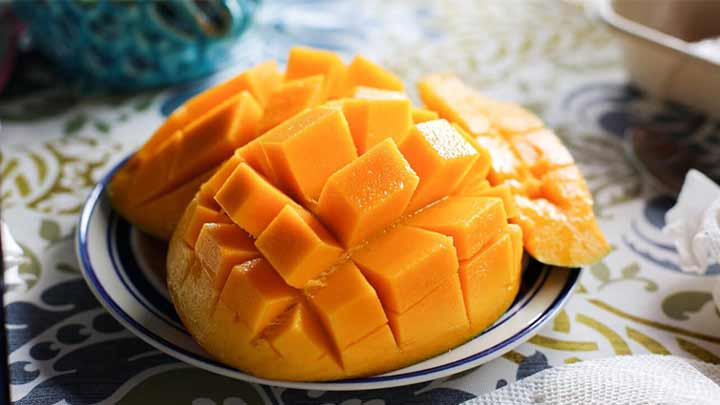 10 مورد از مهمترین خواص انبه برای زنان 10 مورد از مهمترین خواص انبه برای زنان