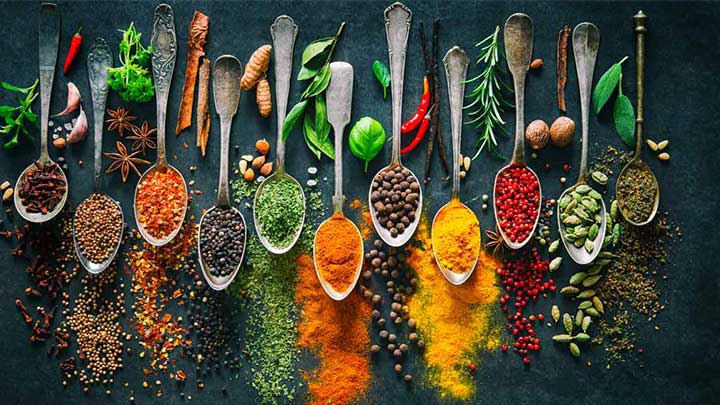 پاپریکا از ادویههای اصیل ایرانی پاپریکا از ادویههای اصیل ایرانی