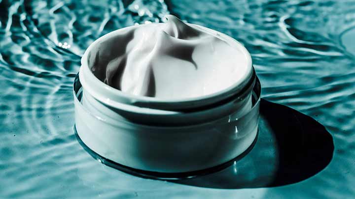 افزایش کلاژن سازی از مزایای آبرسانی پوست