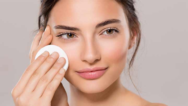 چرا باید از تونر صورت استفاده کنیم؟ چرا باید از تونر صورت استفاده کنیم؟