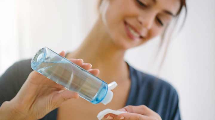 با بهترین مارکهای تونر صورت آشنا شوید با بهترین مارکهای تونر صورت آشنا شوید