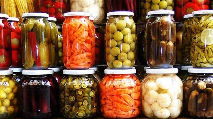 آیا کپک ترشی خطرناک است؟