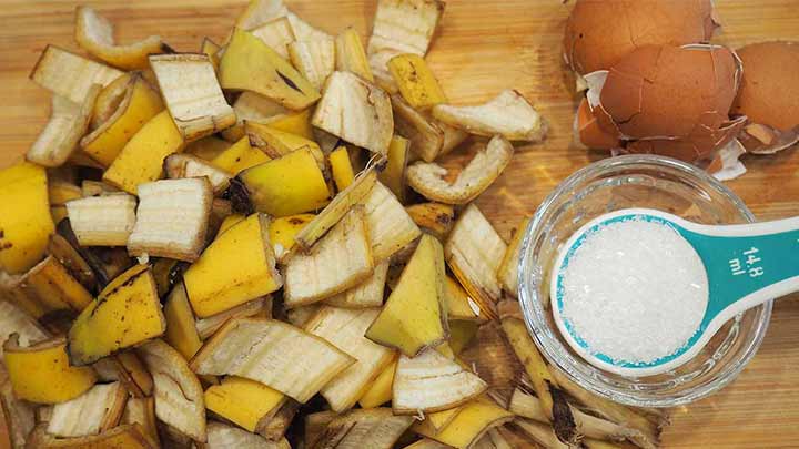 کاربرد پوست موز برای ترد شدن گوشت