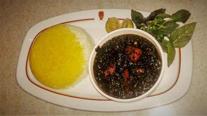 نکات مهمی که در تهیه قلیه دزفولی باید بدانید! نکات مهمی که در تهیه قلیه دزفولی باید بدانید!