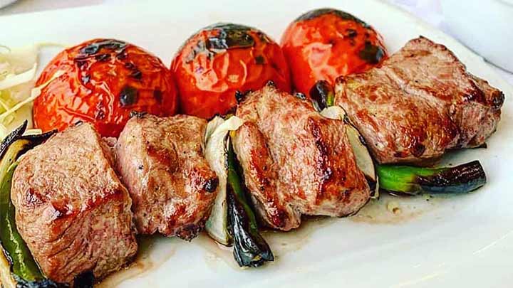 طرز تهیه کباب چنجه اصیل ایرانی با گوشت گوساله