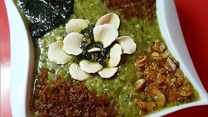 سوزی شوربا یا شوربای تره خوشمزه سوزی شوربا یا شوربای تره خوشمزه