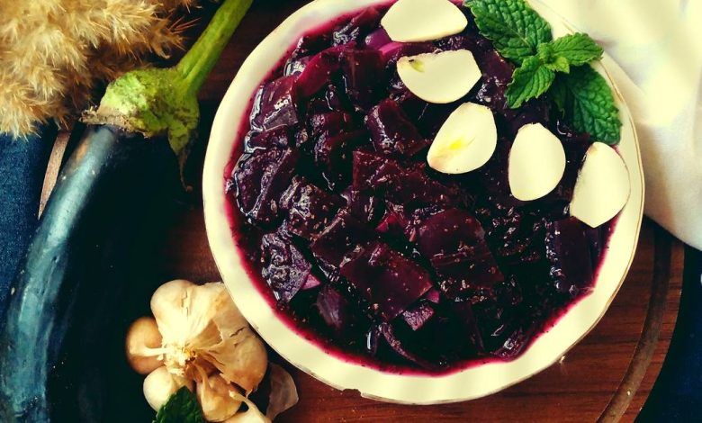 طرز تهیه ترشی پوست بادمجان
