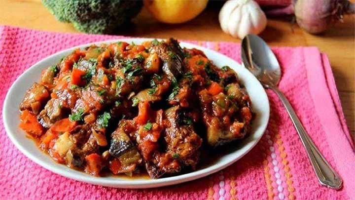 یتیمک بادمجان از غذاهای محبوب بوشهری