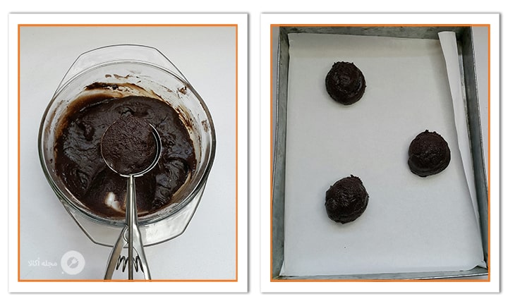 خمیر کوکی را همانند تصویر در سینی فر قرار دهید