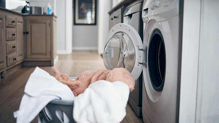 دلایل ایجاد بوی بد در ماشین لباسشویی دلایل ایجاد بوی بد در ماشین لباسشویی